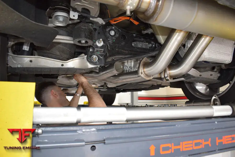 QUICKSILVER BENTLEY BENTAYGA V8 PETROL SPORT EXHAUST WITH SOUND ARCHITECT™ (2018-20)