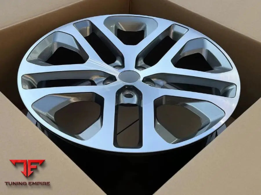 RANGE ROVER WHEEL DEFENDER L663