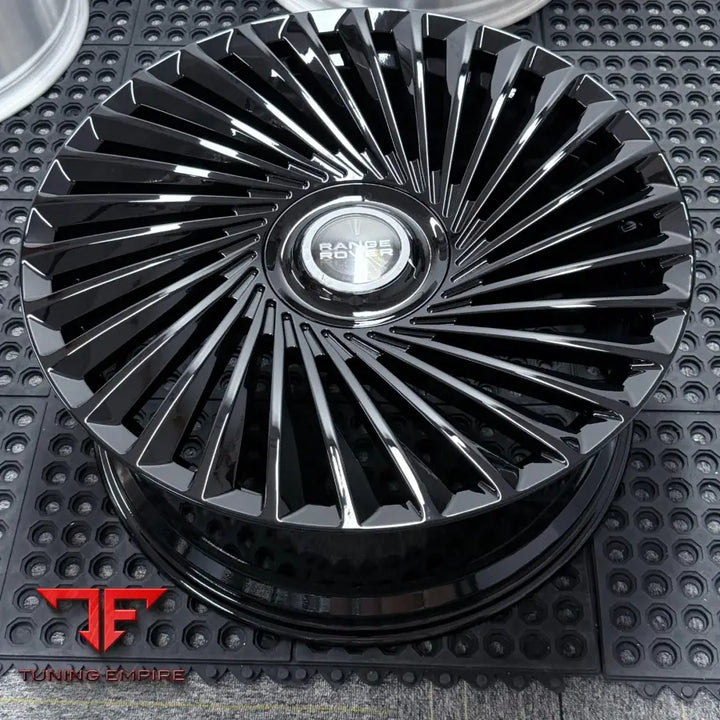 RANGE ROVER FORGED WHEELS - DIRECTIONAL DESIGN