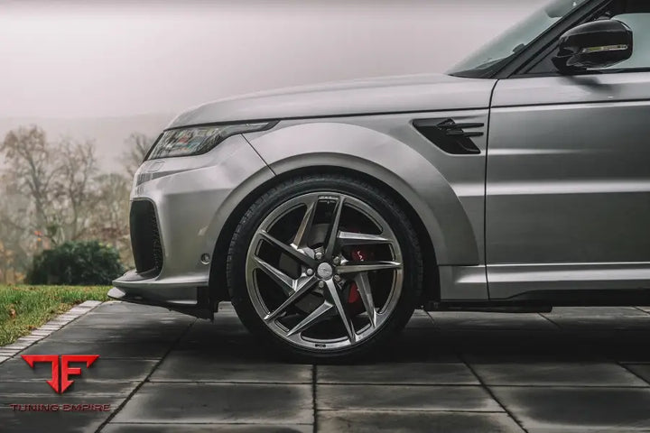RANGE ROVER SPORT SVR BODY KIT 2018Y