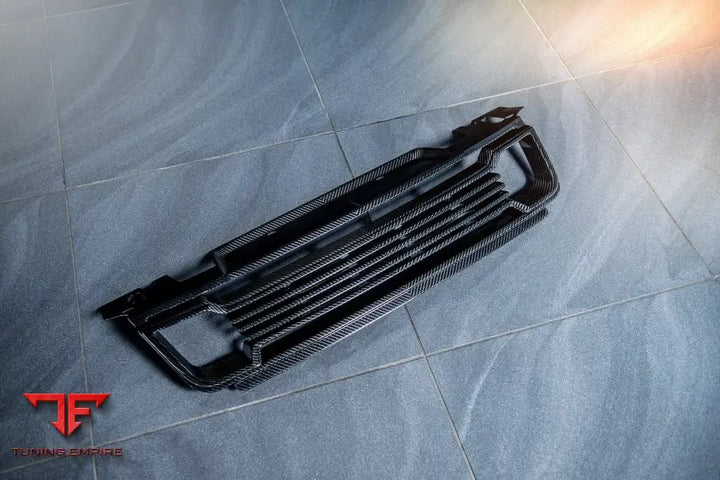 RANGE ROVER SPORT SVR BODY KIT 2018Y