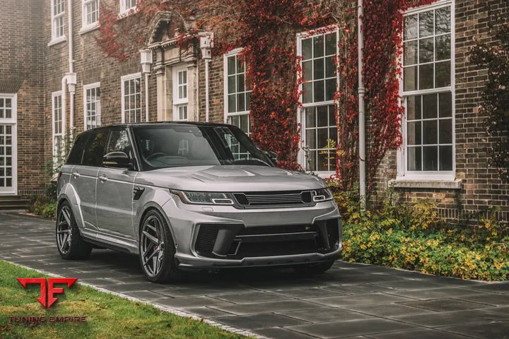 RANGE ROVER SPORT SVR BODY KIT 2018Y