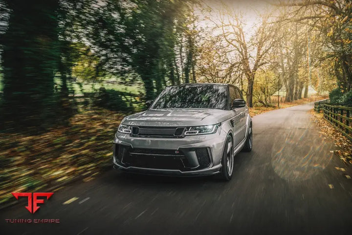 RANGE ROVER SPORT SVR BODY KIT 2018Y