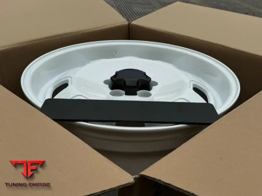 RANGE ROVER WHEEL GT-RS 2