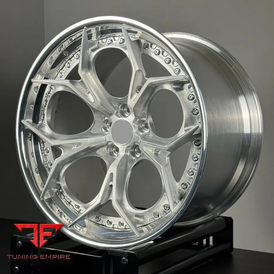 RAZOR FORGED RZR 303