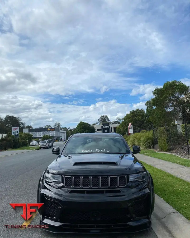 RENEGADE JEEP GRAND CHEROKEE WK2 BODY KIT