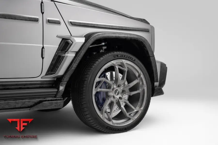 RENEGADE MERCEDES-BENZ G63 BODY KIT