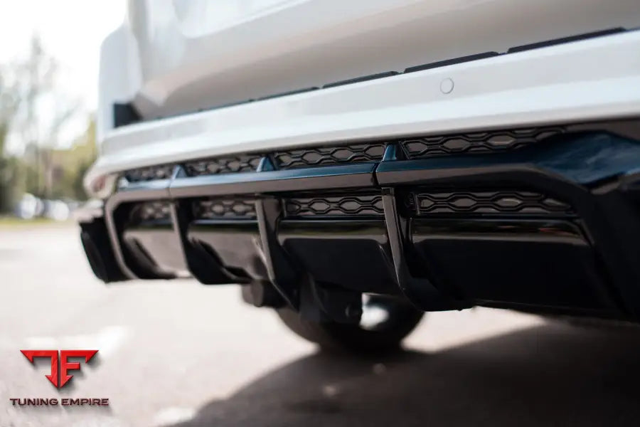 RENEGADE TOYOTA LAND CRUISER 300 BODY KIT