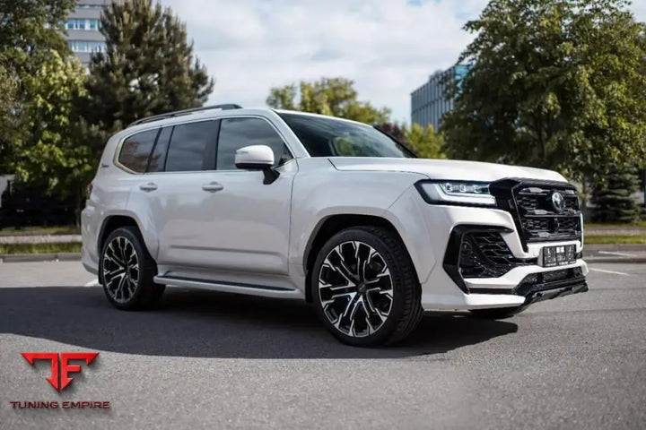 RENEGADE TOYOTA LAND CRUISER 300 BODY KIT