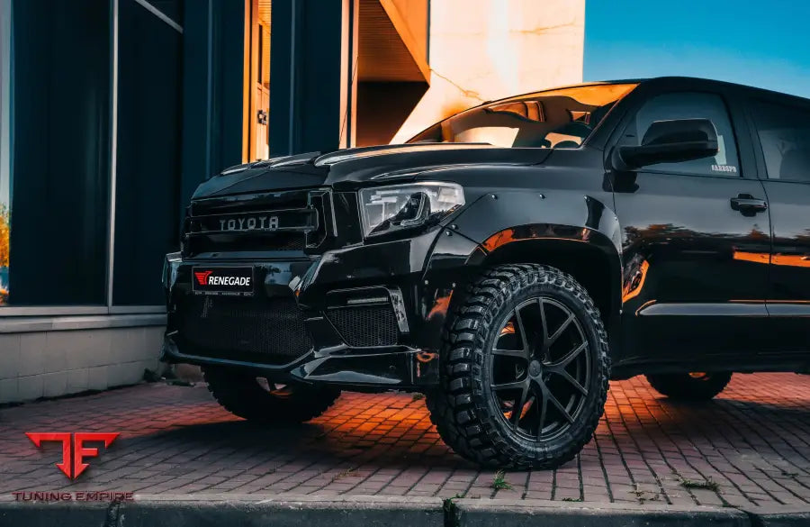 RENEGADE TOYOTA LAND TUNDRA BODY KIT