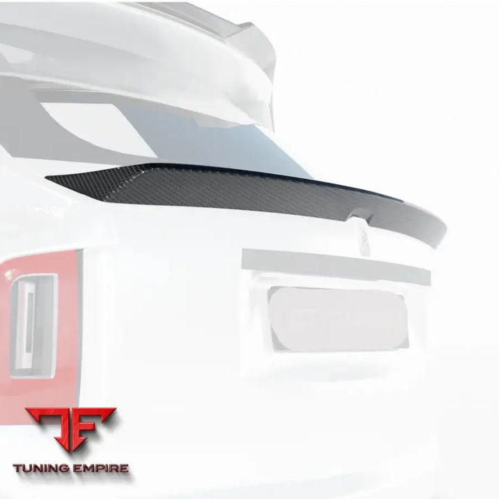 ROLLS ROYCE CULLINAN CARBON FIBER PARTS