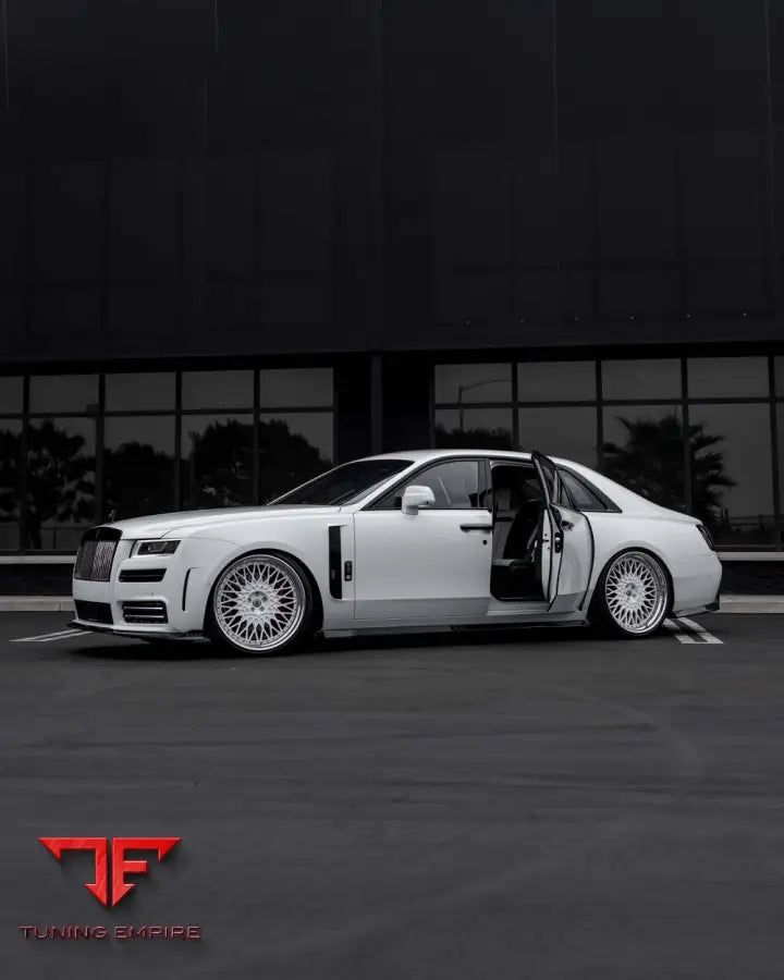 ROLLS ROYCE PHANTOM FORGED WHEELS AND EXHAUST SYSTEM