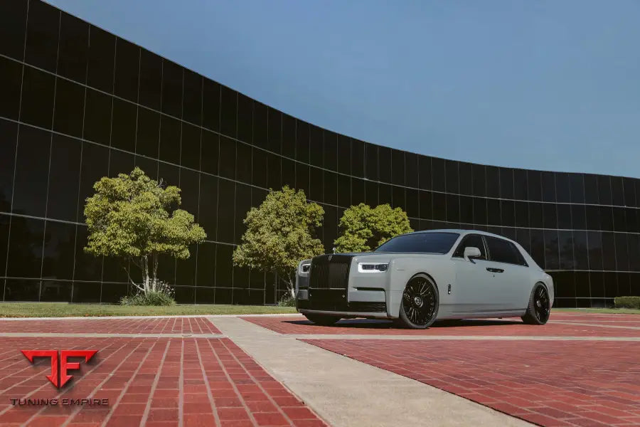 ROLLS ROYCE PHANTOM FORGED WHEELS AND EXHAUST SYSTEM