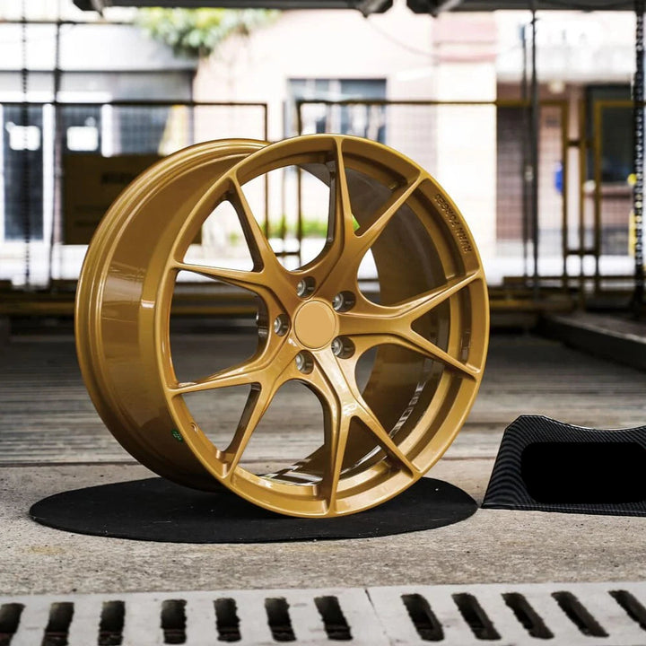 RAZOR FORGED RZR 704