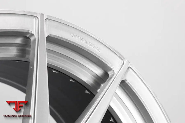 STRASSE R10 DEEP CONCAVE FORGED WHEELS
