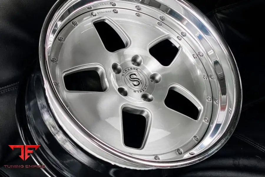 STRASSE RF5 RETRO FORGED WHEELS