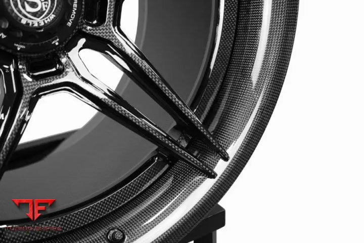 STRASSE SV2 CARBON