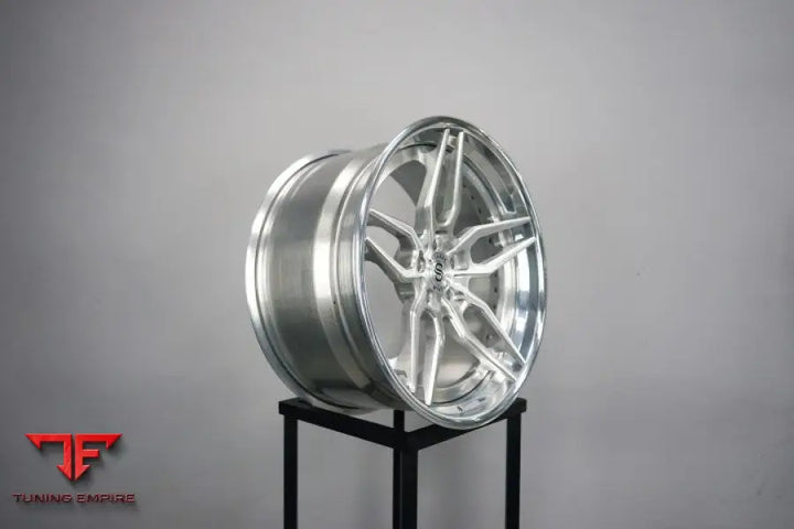 STRASSE SV4 DEEP CONCAVE FORGED WHEELS