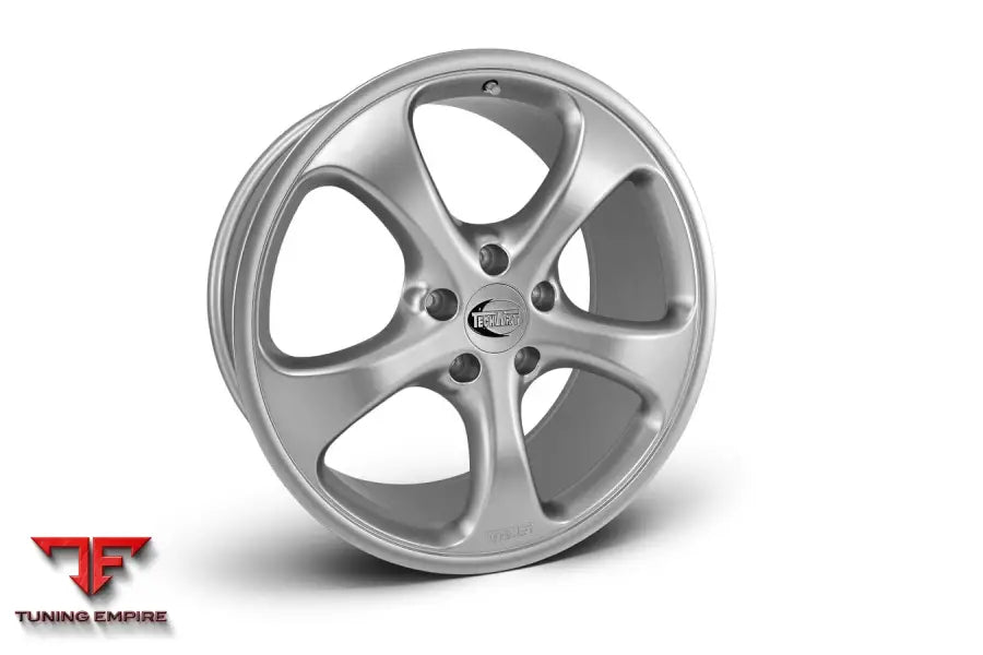 TECHART FORMULA IN SHINY SILVER