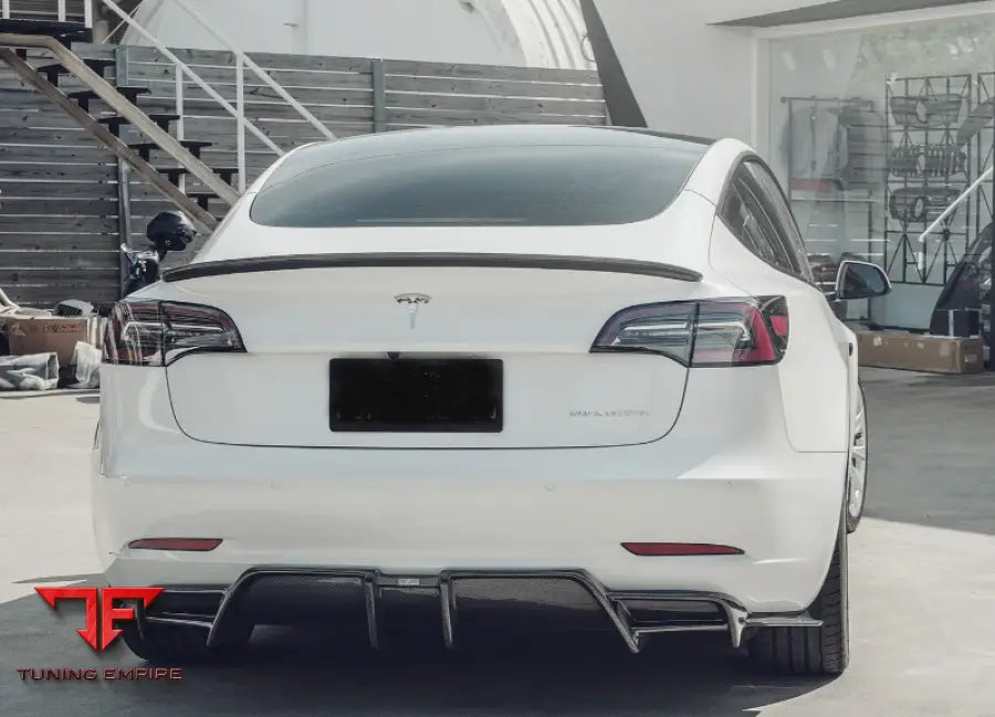 TESLA MODEL 3 CARBON PARTS