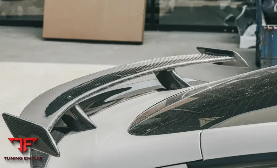 TESLA MODEL 3 CARBON PARTS