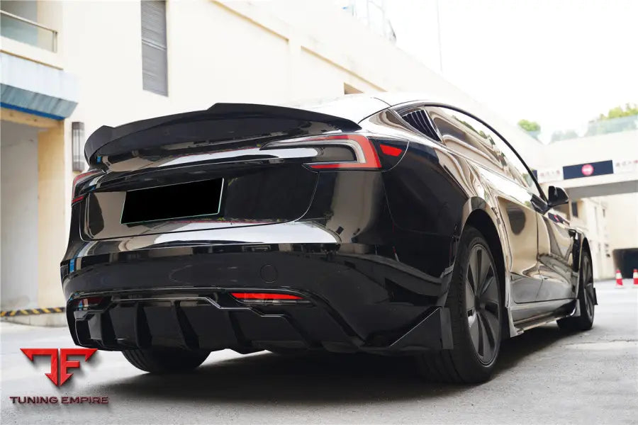 TESLA MODEL 3 LCI FAST STYLE CARBON FIBER PATTERN LOOK BODY KIT BSD