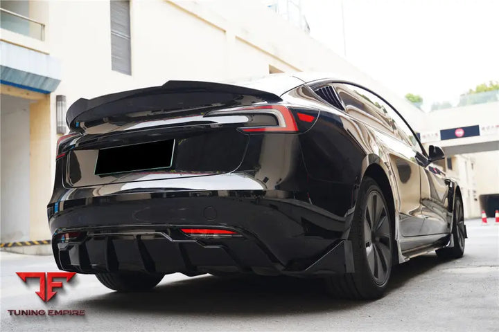 TESLA MODEL 3 LCI FAST STYLE CARBON FIBER PATTERN LOOK BODY KIT BSD