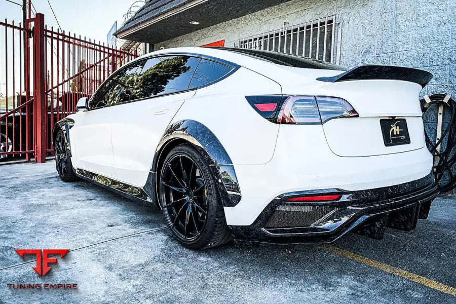TESLA MODEL 3 IMPII PERFORMANCE PARTIAL CARBON FIBER FULL BODY KIT BSD
