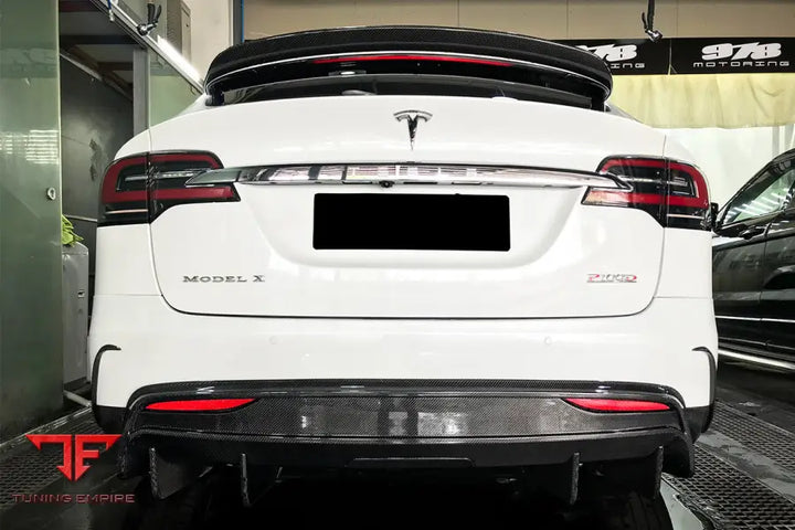 TESLA MODEL X SUV RZS STYLE CARBON FIBER REAR DIFFUSER BSD