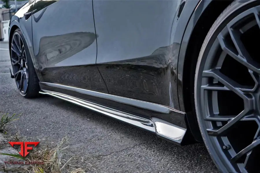 TESLA MODEL Y / IMP PERFORMANCE CARBON FIBER SIDE SKIRTS BSD