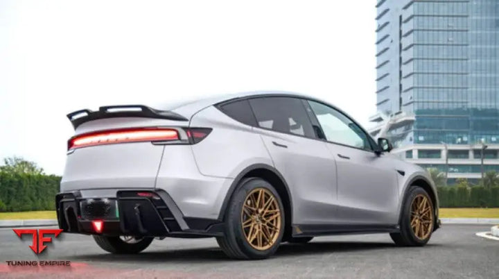 TESLA MODEL Y JUNIPER V5 BODY KIT 2026Y