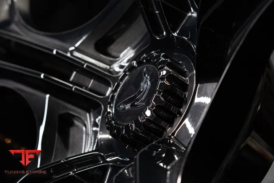 TOP CAR R’EVO WHEELS