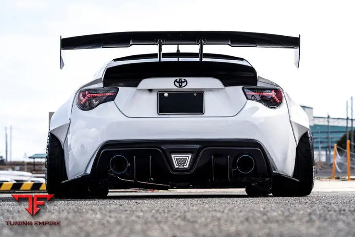 TOYOTA A86 ZN6 BODY KIT WITH WHEELS