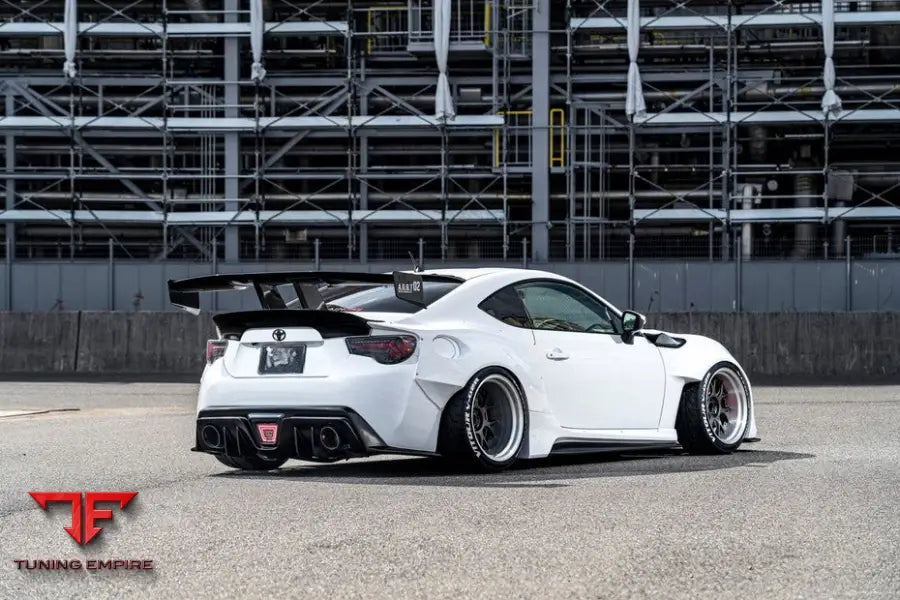 TOYOTA A86 ZN6 BODY KIT WITH WHEELS