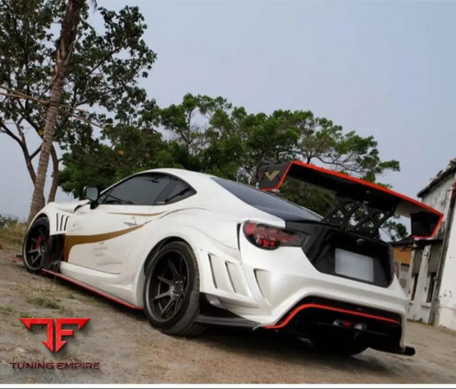 TOYOTA GT86 VS STYLE BODY KIT (2012–2016) – FULL FRP & CARBON FIBER BUMPER SET