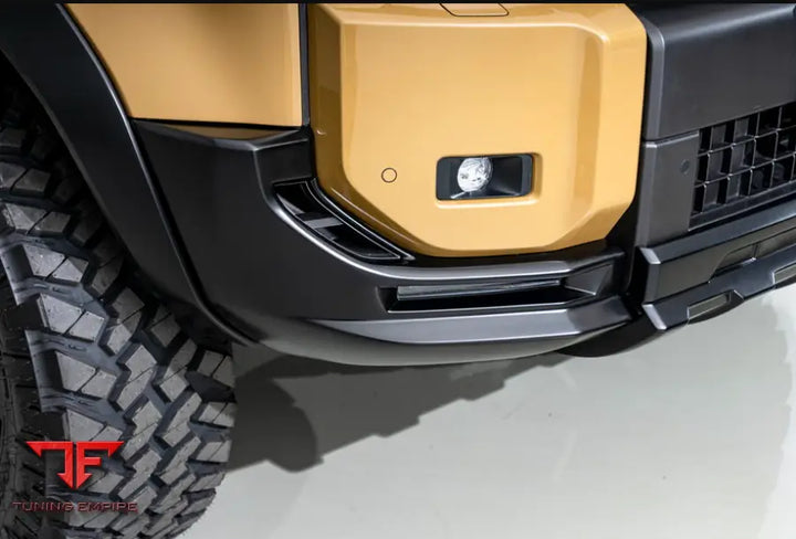 TOYOTA LAND CRUISER 250 YELLOW BODY KIT WITH WHEELS