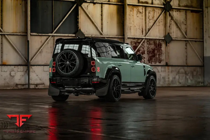URBAN LAND ROVER 75TH ANNIVERSARY DEFENDER