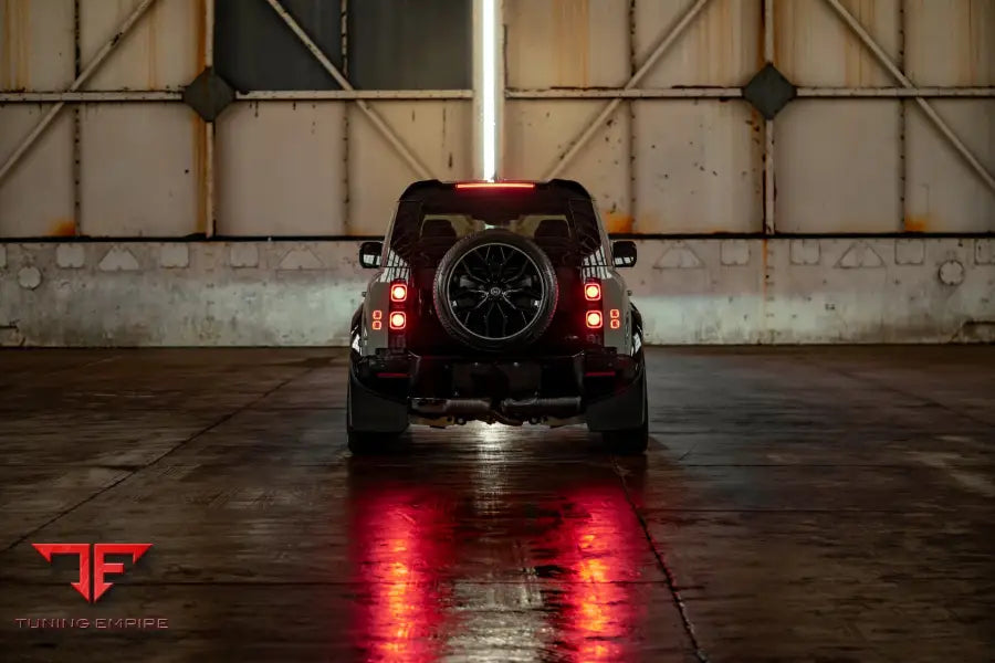 URBAN LAND ROVER 75TH ANNIVERSARY DEFENDER