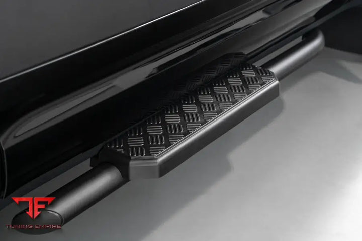 URBAN LAND ROVER DEFENDER HARDTOP 90 110