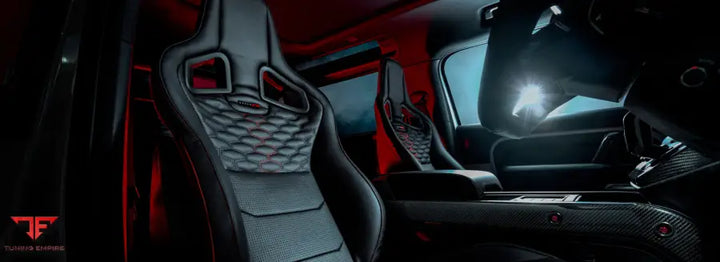 URBAN LAND ROVER DEFENDER XRS