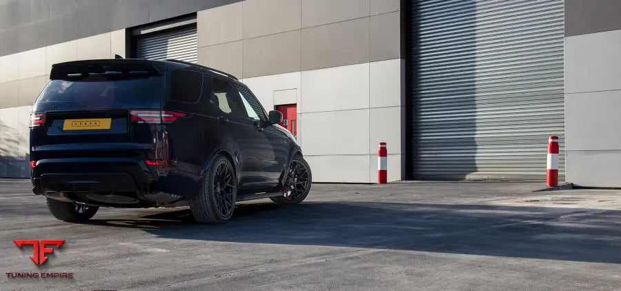 URBAN LAND ROVER DISCOVERY 5