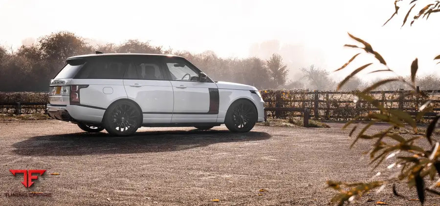 URBAN RANGE ROVER VOGUE 2018 + 