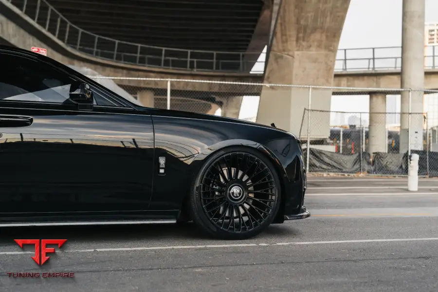 URBAN ROLLS-ROYCE GHOST