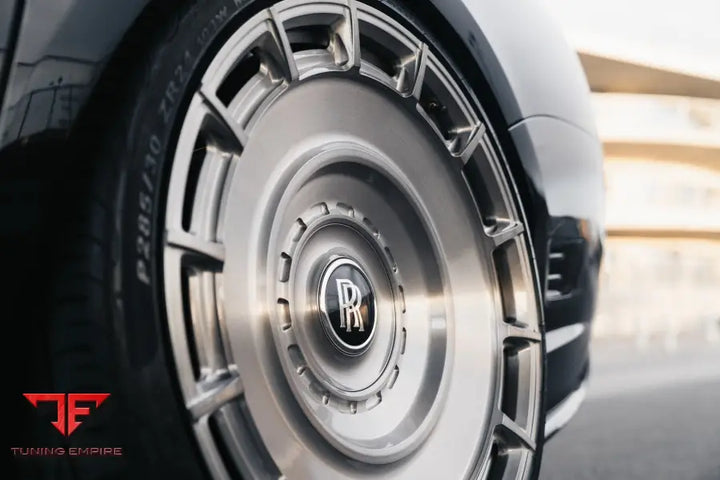 URBAN ROLLS-ROYCE GHOST