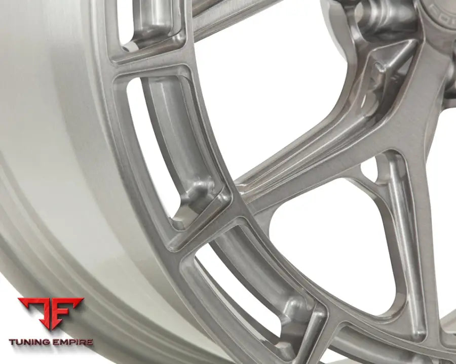 VOSSEN LC3-01