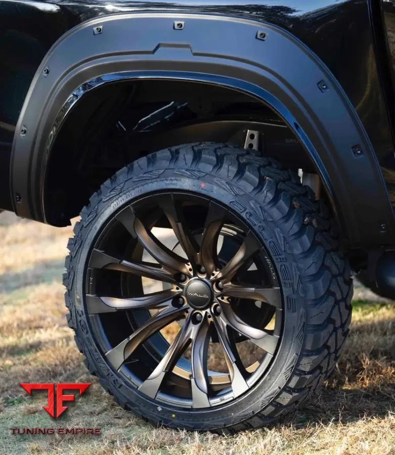 WALD TOYOTA HILUX 2020